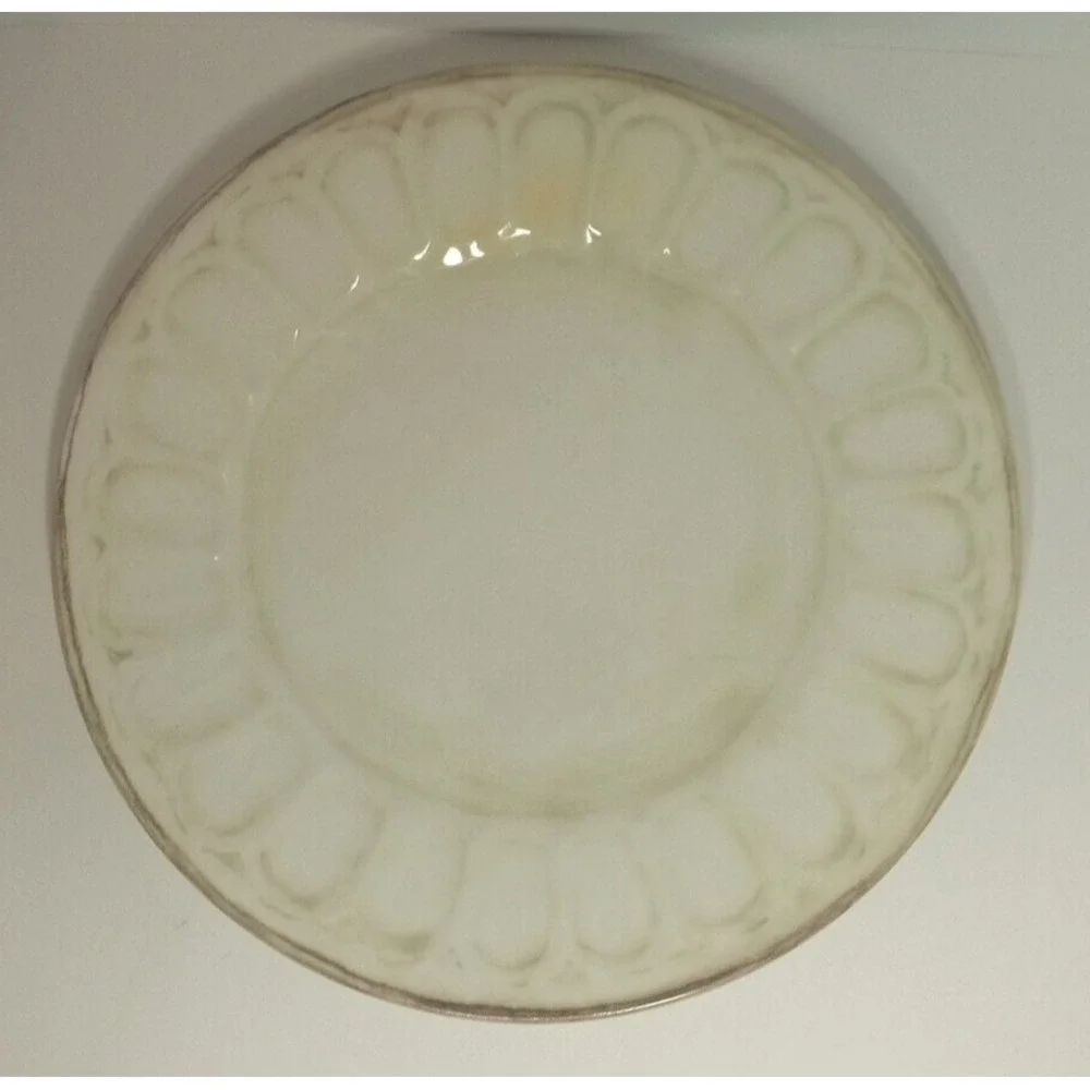 Williams-Sonoma Baroque Plate Scallop Edge Rim 9